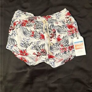 🔴$1SALE$ White flower shorts